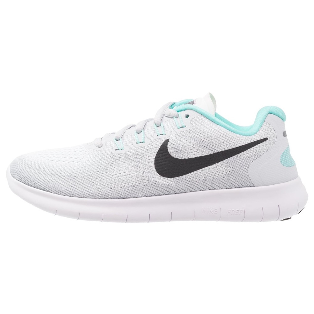 NWB women’s Nike Free Run w/ Tiffany Blue Sz 8